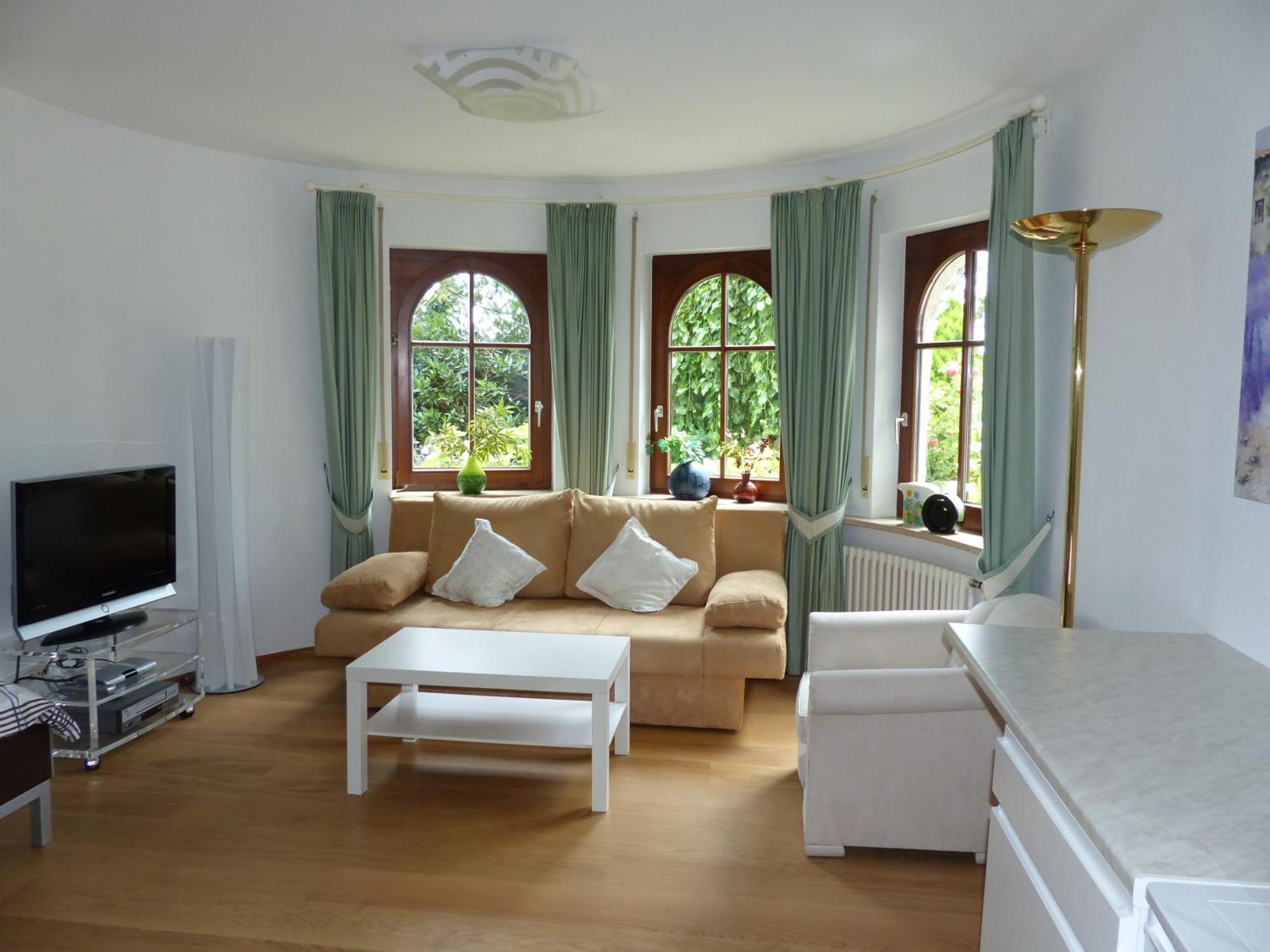 Schwarzwaldturmzimmer Lahr Номер фото